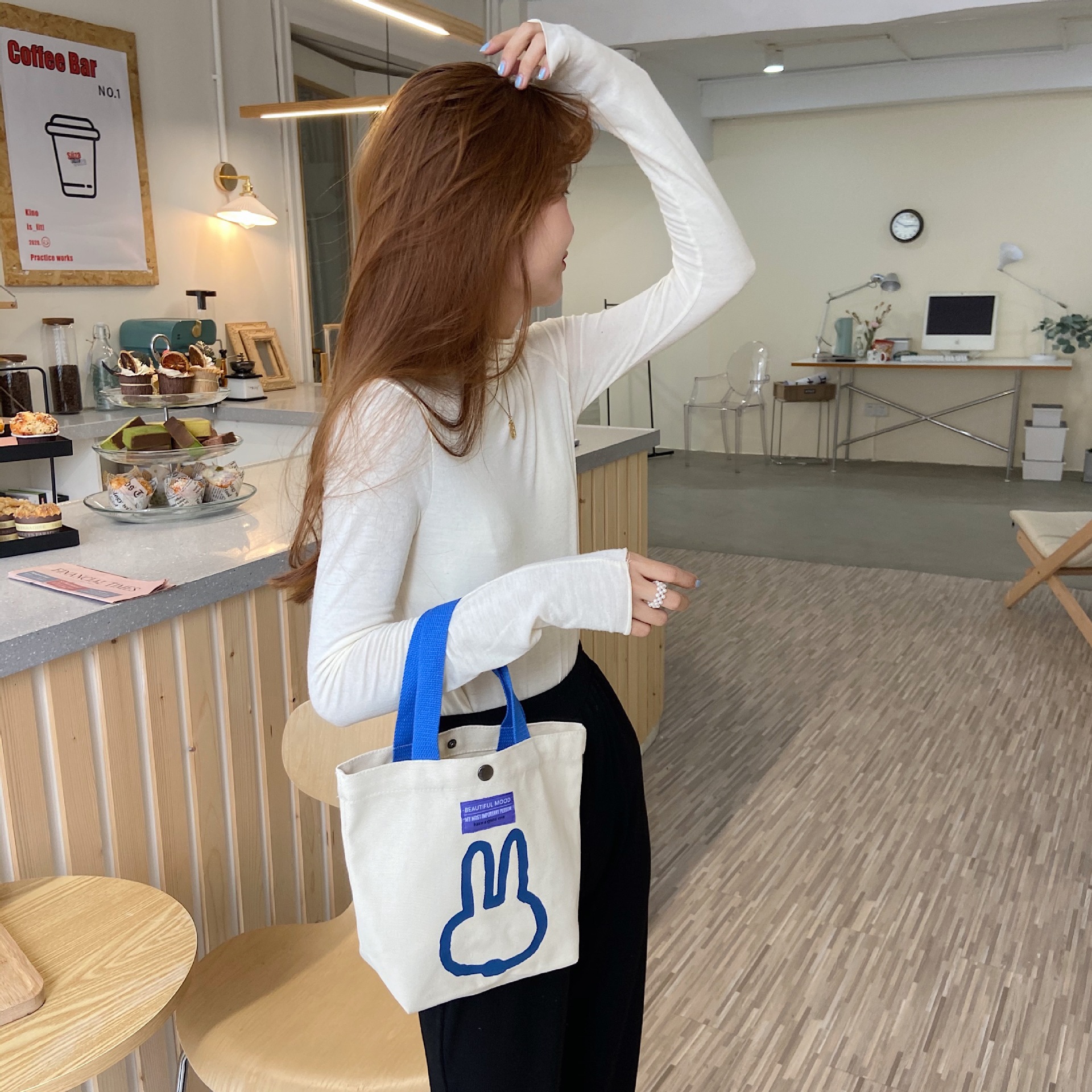 08312 Cartoon printed single-shoulder canvas bag, Japanese style, Korean version canvas bag, student large-capacity hand-held women's bag for commuting undefined