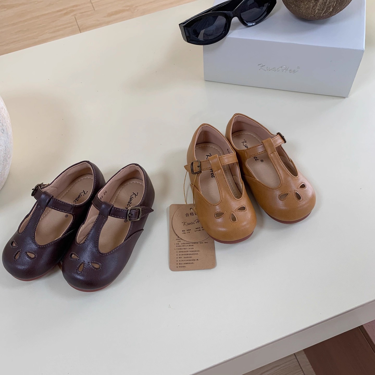 Cross-Border Wholesale Custom-Made Children's Small Leather Shoes, Comfortable Velcro, Forest-Style Retro Girls' Oem Princess Shoes, Soft