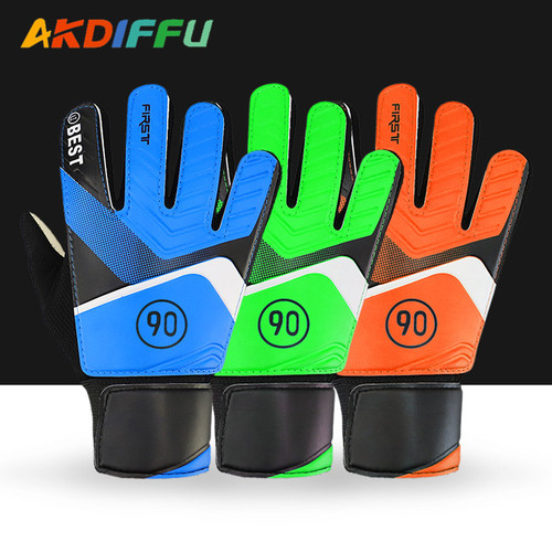 Manufacturer wholesale children's football goalkeeper gloves, latex anti-collision goalkeeper gloves, hand guards and anti-collision drop shipping