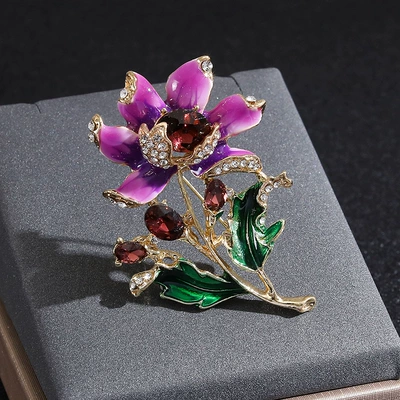Yaxa sancaqları Enamel Flower Brooch Elegant