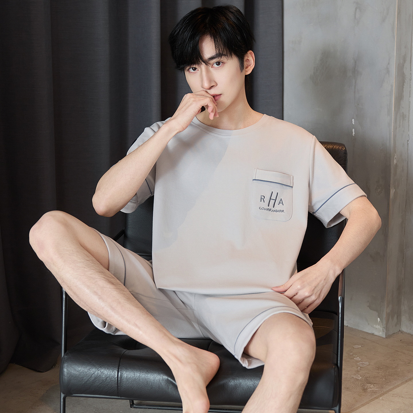 100% 純綿パジャマ男性半袖夏の薄いタイプの青少年カジュアルでゆったりした綿100% の家庭服セット