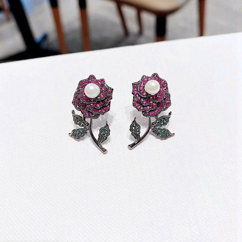 Pendientes De Cobre Con Micro Incrustaciones De Circonita Rosa Retro De Corea Al Por Mayor Nihaojewelry display picture 8