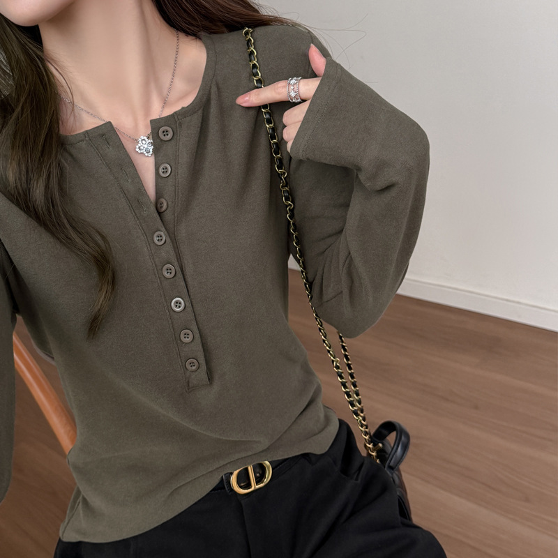 Korean-style Henley knit top for women, autumn/winter brushed long-sleeve t-shirt, loose-fitting outer layer or base layer
