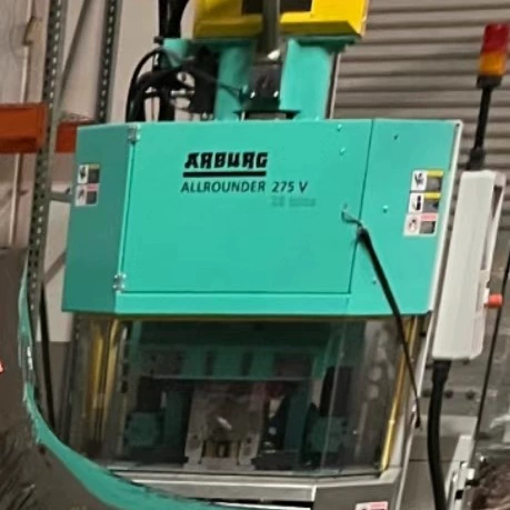 ALLROUNDER 275 В распродажа, немецкая вертикальная литьевая машина ARBURG, договорная цена