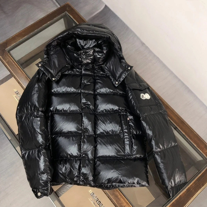 新しい光沢のあるハイバージョンのクラシックな綿の服、厚みのある男性と女性のカップルの同じスタイルの光沢のある冬暖かい既製ジャケット|undefined