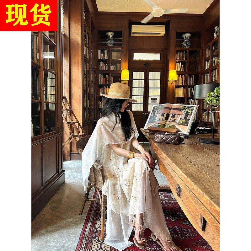 In Stock: Ouyang Qing Flower Shop'Beauty as Simple as Breathing!' Layered Irregular Sheer Embroidered Dress In Stock: Ouyang Qing Flower Shop'Beauty as Simple as Breathing!' Layered Irregular Sheer Embroidered Dress