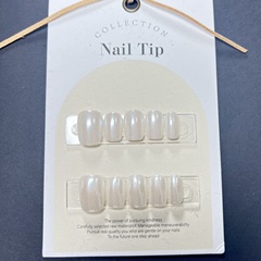 純手工穿戴甲海莉同款優雅簡約月光白純色日式短款可拆卸光療甲貼