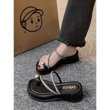 网红ins爆款套趾凉拖2024年夏季新款韩版水钻松糕底外穿时尚凉拖