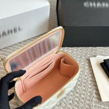C���pС������Ӱ��߼�����Ƥб�������С���L���朗l����Ů��