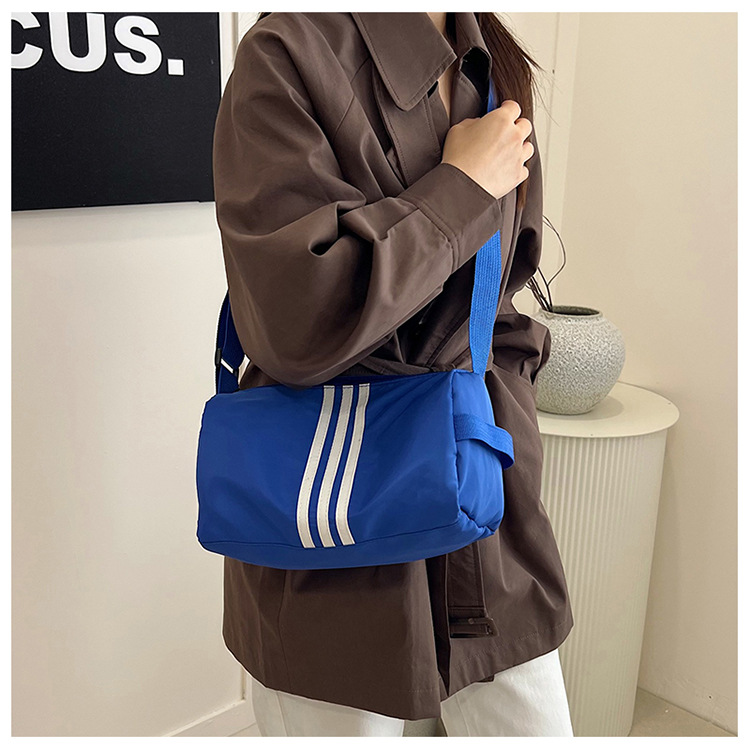 165g Weight Polyester Lining Material Sewing Thread Fashion Element Zipper Closure Type Single Shoulder Strap Strap Type Crossbody Bag Bags Type Daily, Sports Occasion Nylon Material Solid Color Pattern All Seasons Season Women's Gender Classic Style Style Cylindrical Shape Medium Size Women's Medium Nylon Solid Color Classic Style Sewing Thread Cylindrical Zipper Crossbody Bag 6