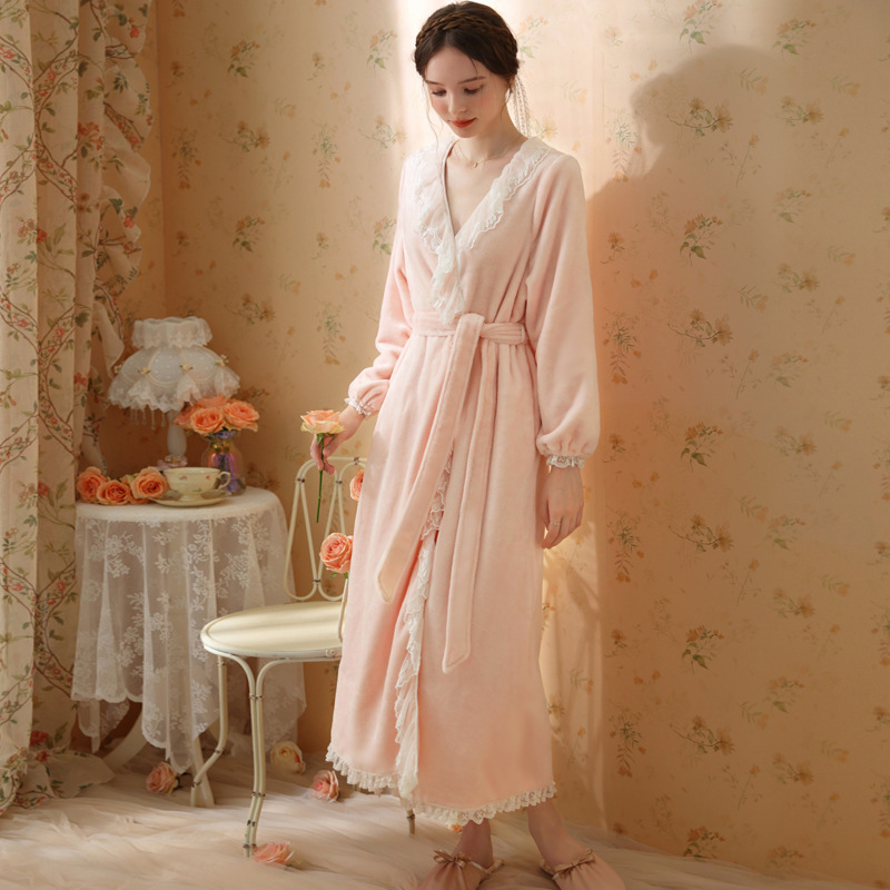 Autumn and winter sexy lace nightgown coral velvet girl palace style French retro long-sleeved long flannel pajamas