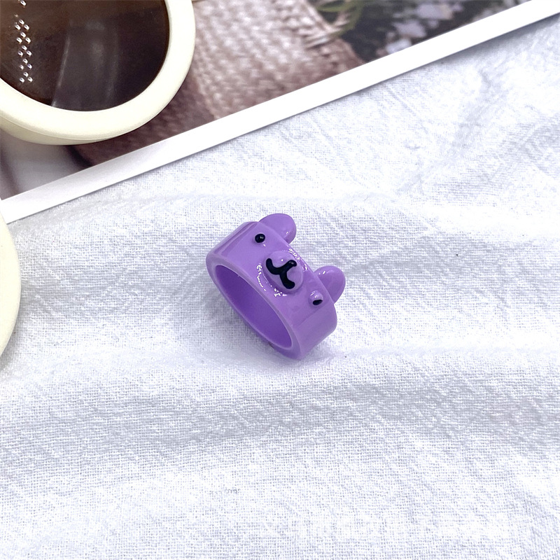 Europeo y americano personalizado macaron color tridimensional oso resina acrílico anillo creativo lindo anillo de dibujos animados