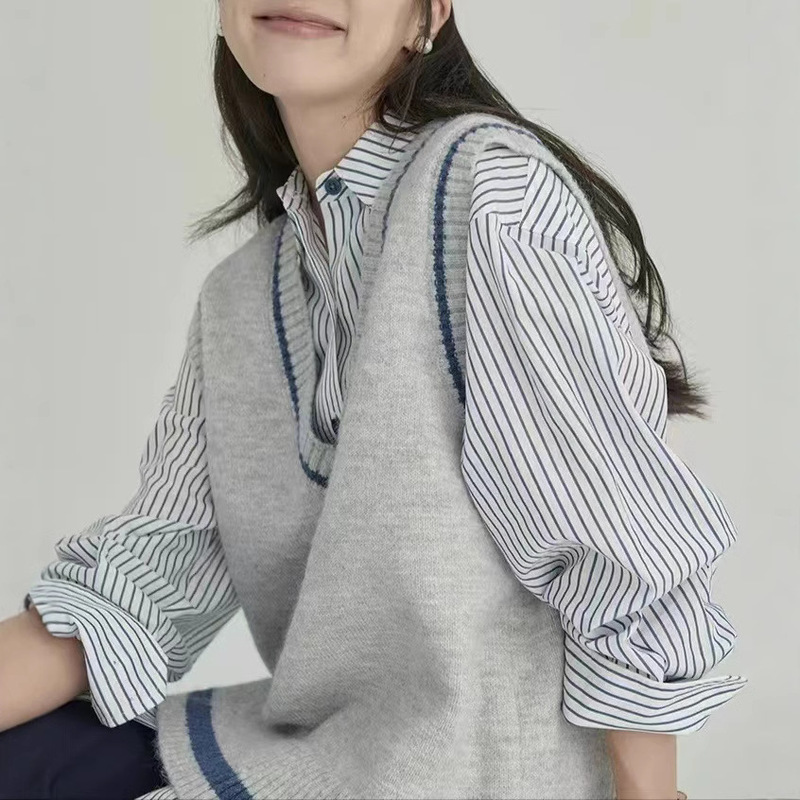 HAVERICE Restaurant College Girl's Cool Artistic Retro Long Wool Blended Knitted Vest