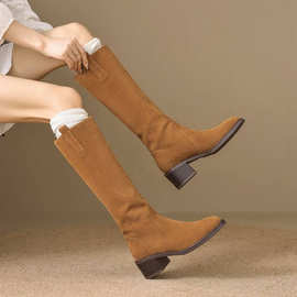 新款女式牛皮骑士靴橡胶底防滑百搭中跟圆头大码女靴子方跟高筒靴