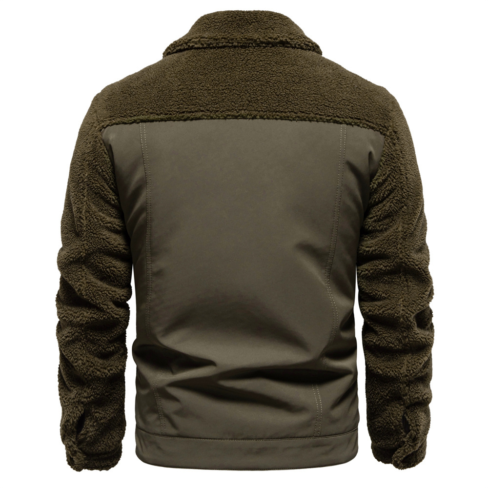 Neue, hochwertige Herren-Lammwolljacke im lässigen Stilmix für Herbst und Winter._voghion.com
