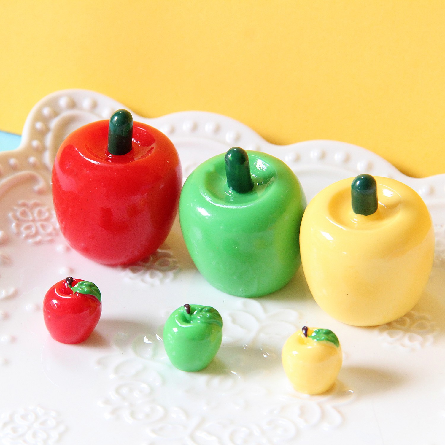 Simulación de manzana Navidad paz fruta resina tridimensional fruta decoración DIY llavero aparcamiento signo noche Luz Decoración