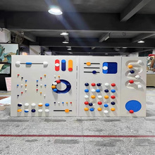 儿童益智翻转墙网红互动墙幼儿园翻转球户外无动力游乐设备制作