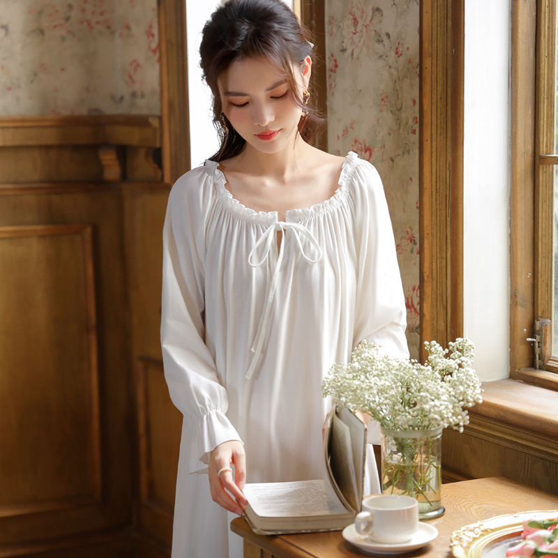 Women's Long-Sleeved Nightdress Spring French Style Retro Palace Style Loose Large Size Lace Princess Pajamas Can Wear Outer Home Clothes Autumn