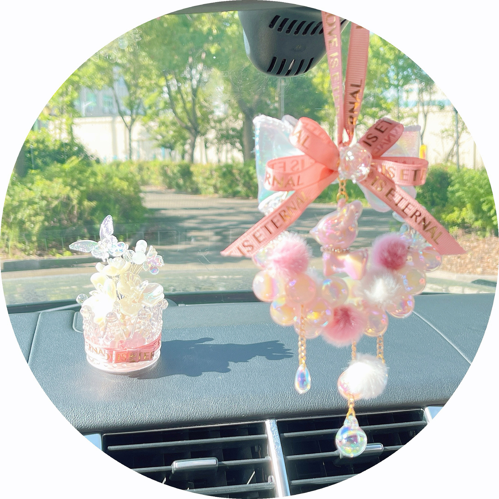 Cute and Colorful Deer Car Hanging Ornament Rearview Mirror Pendant Decoration for Girls Car Accessory