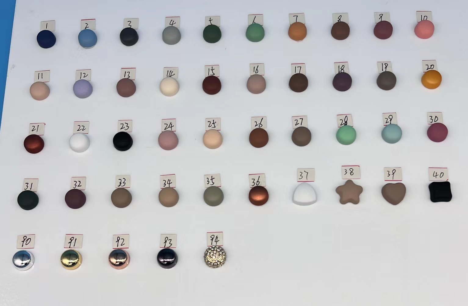 맞춤형 색상은 고객 서비스에 문의하세요.