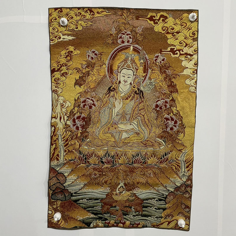 땅콩 크기가 약 60x90cm 인 땡카 자수