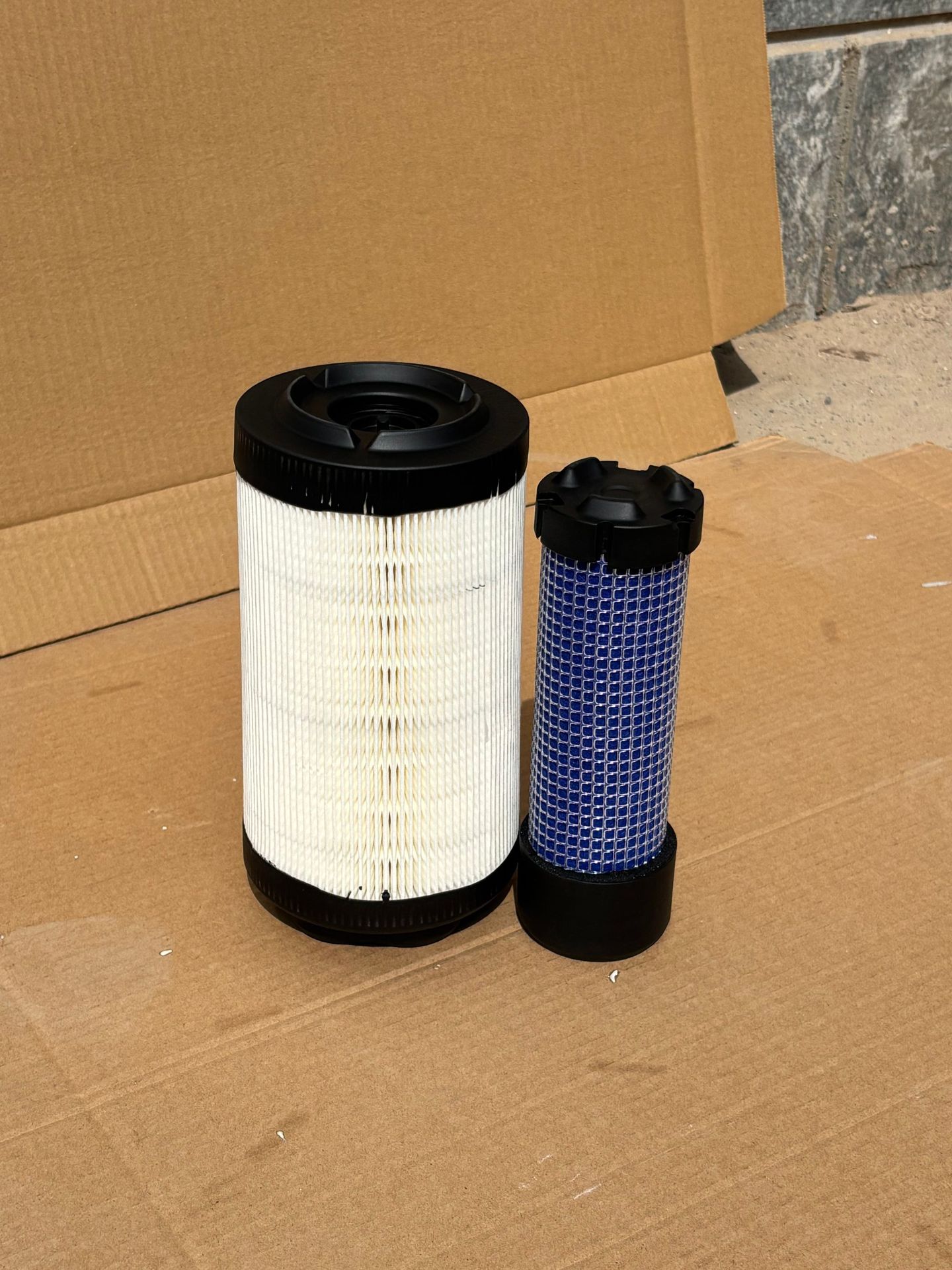 Air Filter Lvu34503 Lvu34504 Forklift Crane Truck Filter
