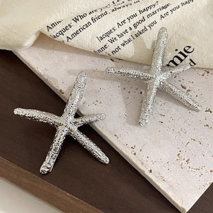 �n��ins����Ů���ǰl�A������L���֚��|����A�׺΂�߅�A�����A