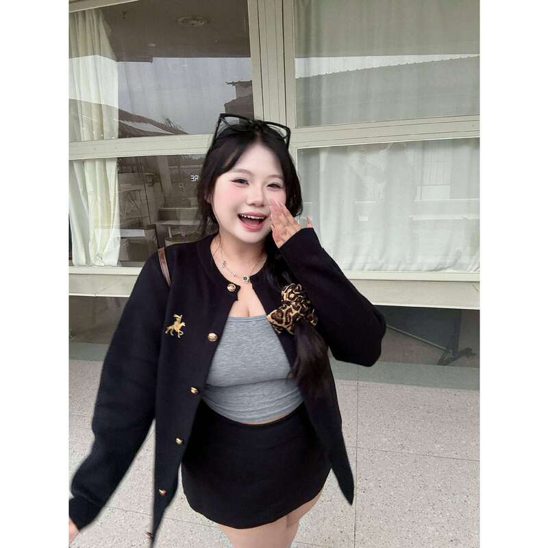 Embroidered Autumn and Winter New Large-Size Cardigan Sweater, Lazy Style, Slimming, Covers the Body, Short-Sleeved, Slightly Chubby Women's College-Style Knitwear