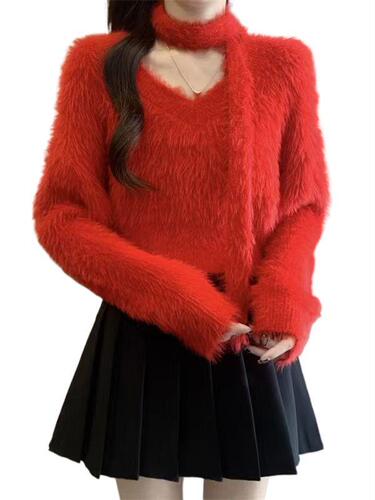 French-style goddess chic distinctive and beautiful women's winter sweater for autumn outerwear, stylish Chanel-inspired absolutely gorgeous top