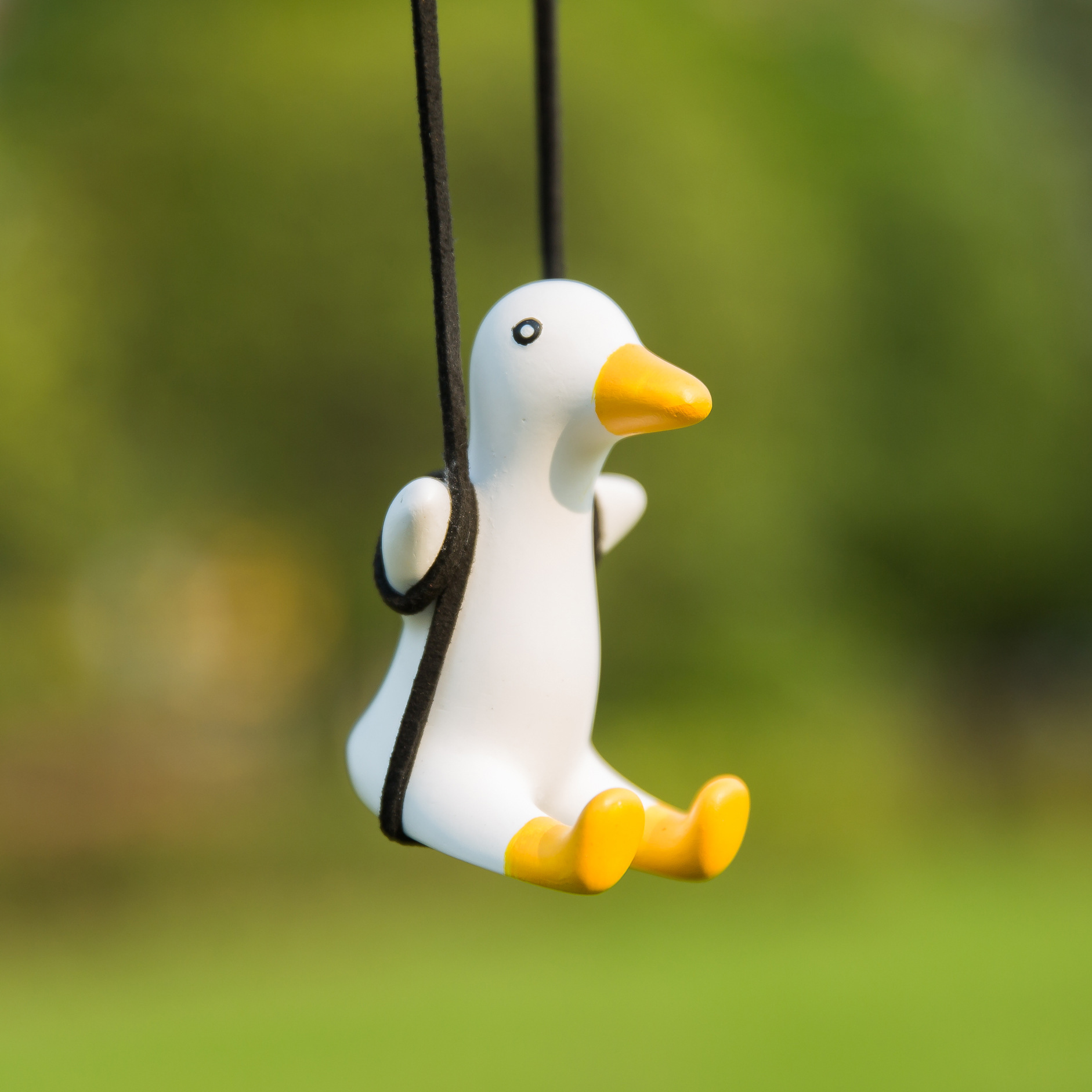 Cross-Border Car Hanging Ornaments Swing Duck Car Hanging Decoration Car Essential Supplies Car Interior Accessories