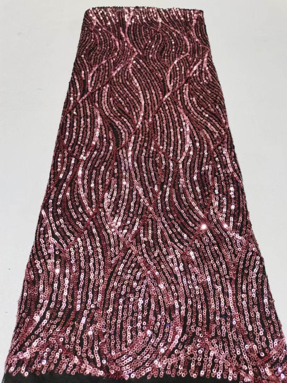 Nuevo en stock sequined tela onda patrón moda vestido ropa de los niños pettiskirt lentejuelas encaje JX2329