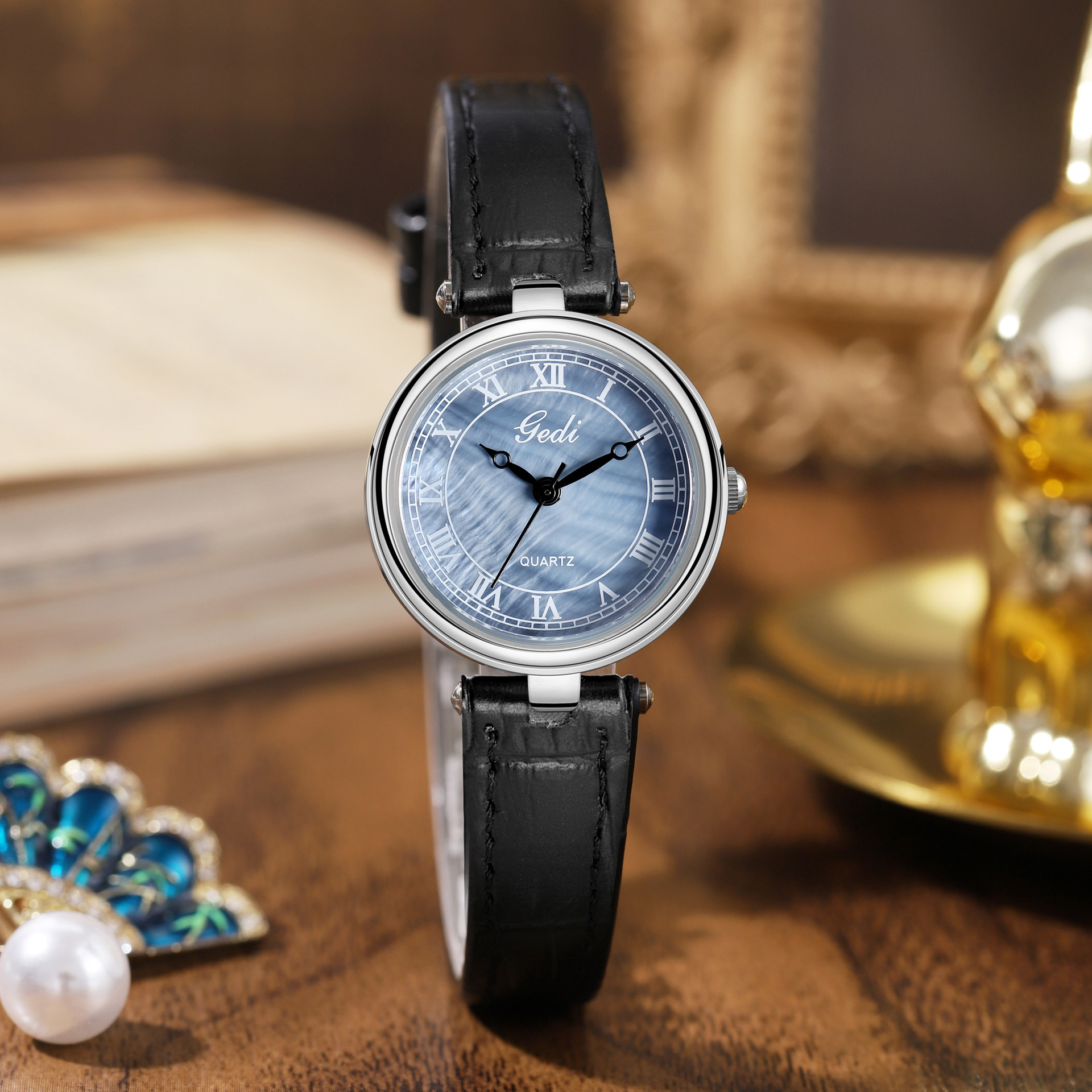 GEDI New Fashion Belt Compact Damenuhr Römische Ziffern Perlmutt-Zifferblatt Neue Armbanduhr_voghion.com