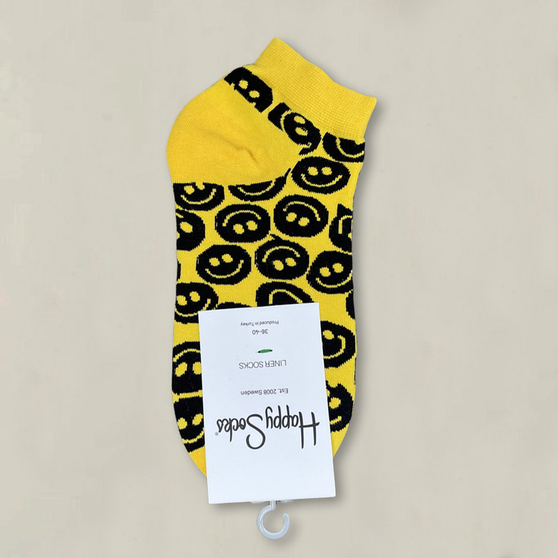 HappySocksハイスキンのショートソックスの漫画の浅い口の低い女性のスウェーデンのファッションのタイプのソックスの春夏のカラー