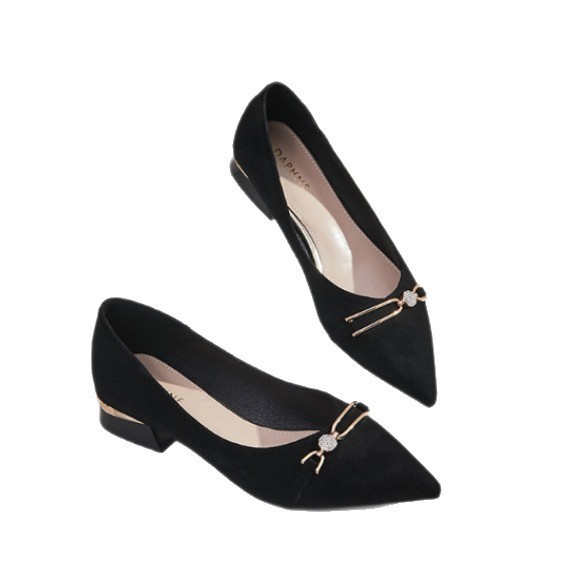 2026 Xiaofang temperamento poco profundo tacones gruesos zapatos de mujer punta suave zapatos de trabajo negros zapatos de mujer zapatos