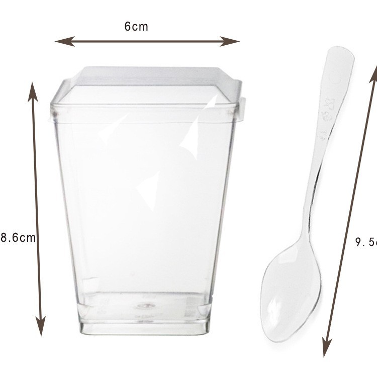 Traje taza de mousse cuadrada de 5oz con tapa y cuchara en caja taza de pastel taza de plástico desechable transparente 160ml