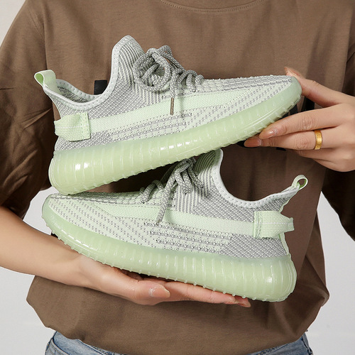 2024 New Spring Flying Mesh Shoes Coconut Women's Shoes Summer Breathable Casual Shoes Sports Shoes Versatile Dad Trendy Shoes