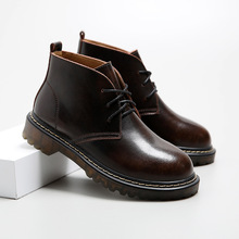 美足動力 新款復古時尚棕色英倫風短筒馬丁靴 經典三孔系帶靴子