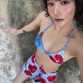 2025新款小众欧美分体泳装性感三角包水果印花度假沙滩比基尼泳衣