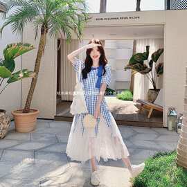 蓝色森系格子拼超火蕾丝连衣裙女夏6新绝美气质慵懒风长裙图片色