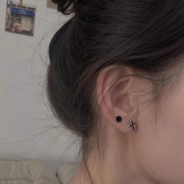 Minimalist Stainless Steel Stud Earrings For Men Punk Style_voghion.com