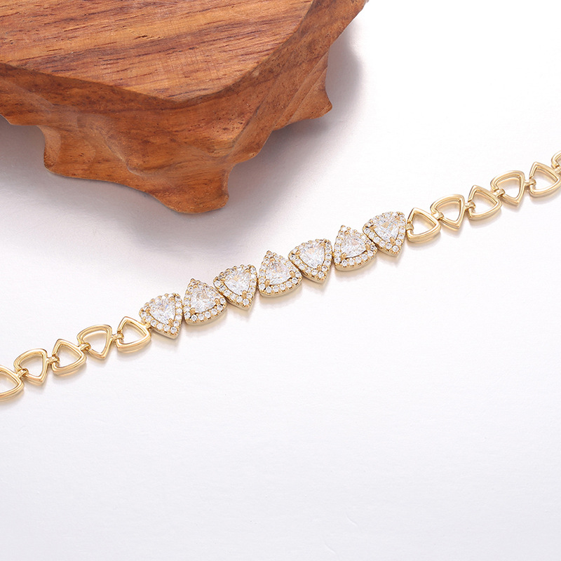 Pulsera de Empalme Geométrico de Aleación de Cobre con Diseño Triangular para Mujer image 3