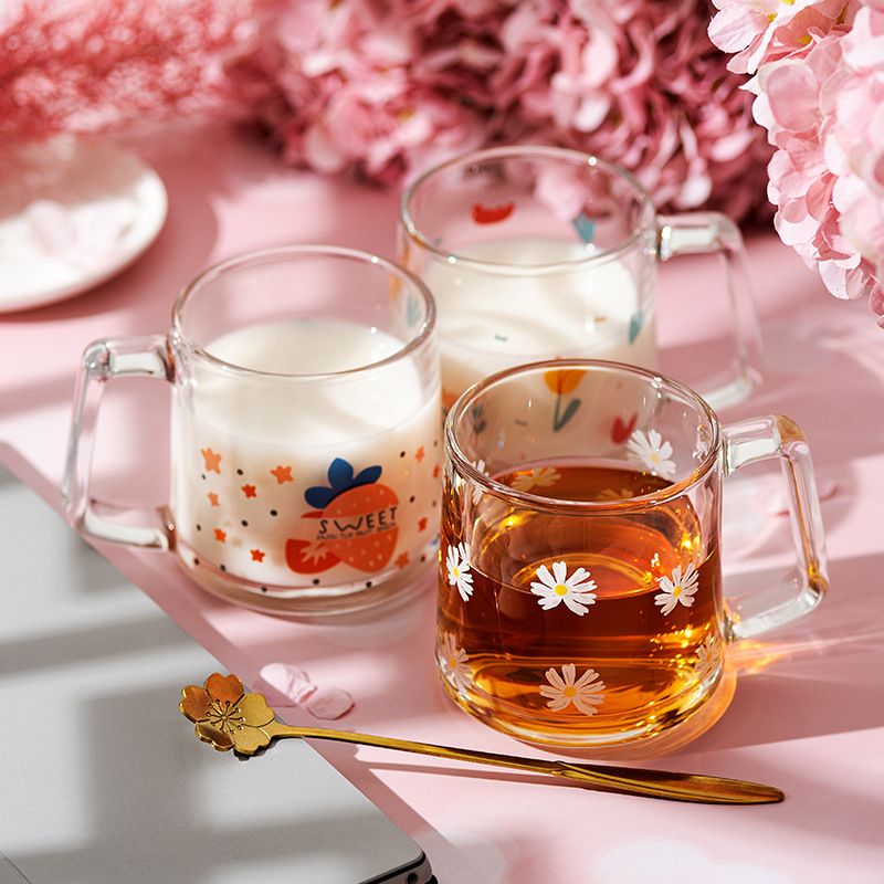 Cute Style Cute Letter Flower Strawberry Glass Water Bottles 1 Piece