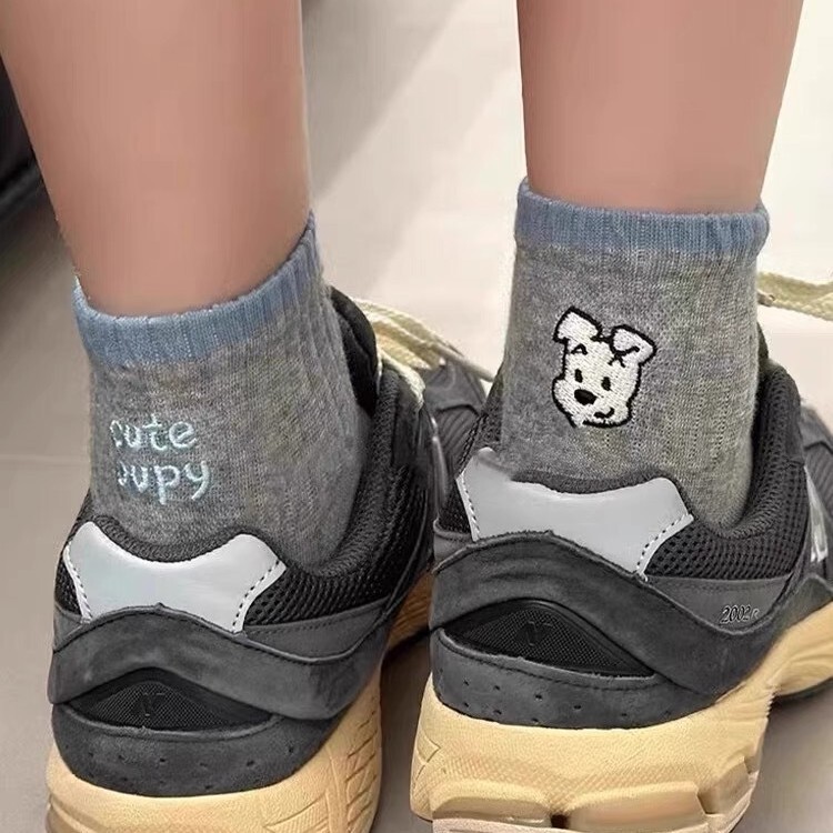 College Style Early Spring Embroidered Small Milk Dog Women's Socks Korean 2025 New AB Letter Short Tube Socks
