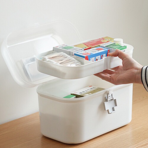 Household medicine box, family medicine storage box, multi-layer plastic portable portable children's and baby emergency medicine box