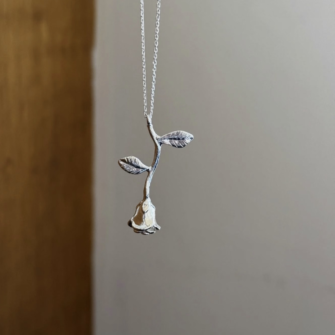 “生如夏花”玫瑰花叶项链女个性ins风立体花卉设计文艺百搭项链