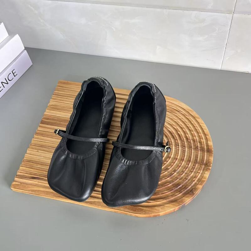 Niche French Retro Genuine Leather Apple-Toe Buckle Mary Jane Shoes for Women, Flat, Soft, Comfortable, Casual Granny Shoes Niche French Retro Genuine Leather Apple-Toe Buckle Mary Jane Shoes for Women, Flat, Soft, Comfortable, Casual Granny Shoes