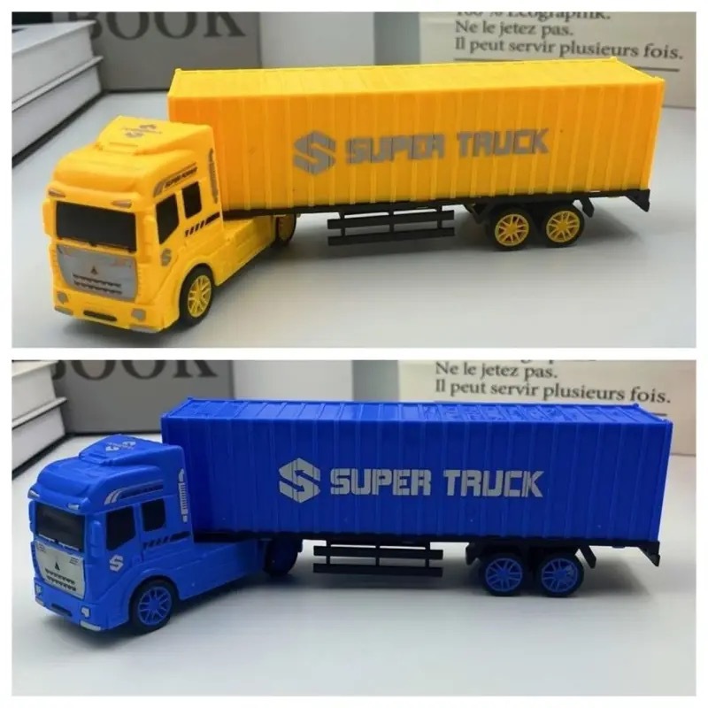 컨테이너 트럭 2대 [색상 랜덤]