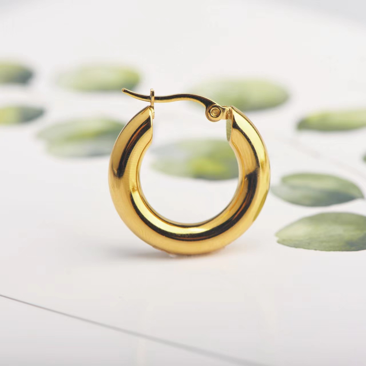 18K Real Gold Plated Plating Material Hoop Earrings Classification 18K Gold Plating Color PVD Coated Real Gold Plated 18K Gold Circle Stainless Steel Retro Waterproof Non Tarnish Hoop Earrings