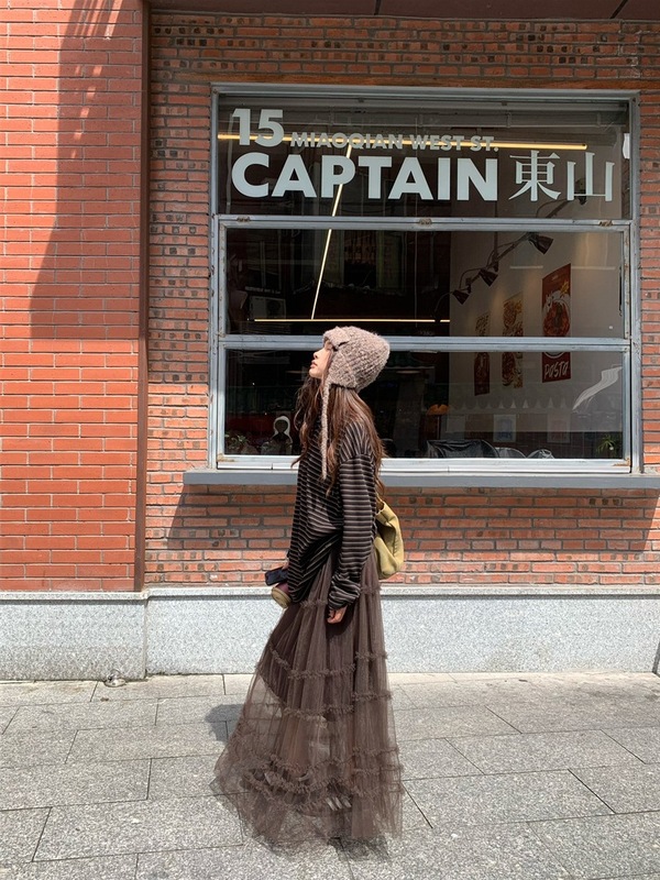 2025新款复古套装条纹宽松长袖T恤女秋季网纱半身裙蛋糕裙两件套|undefined