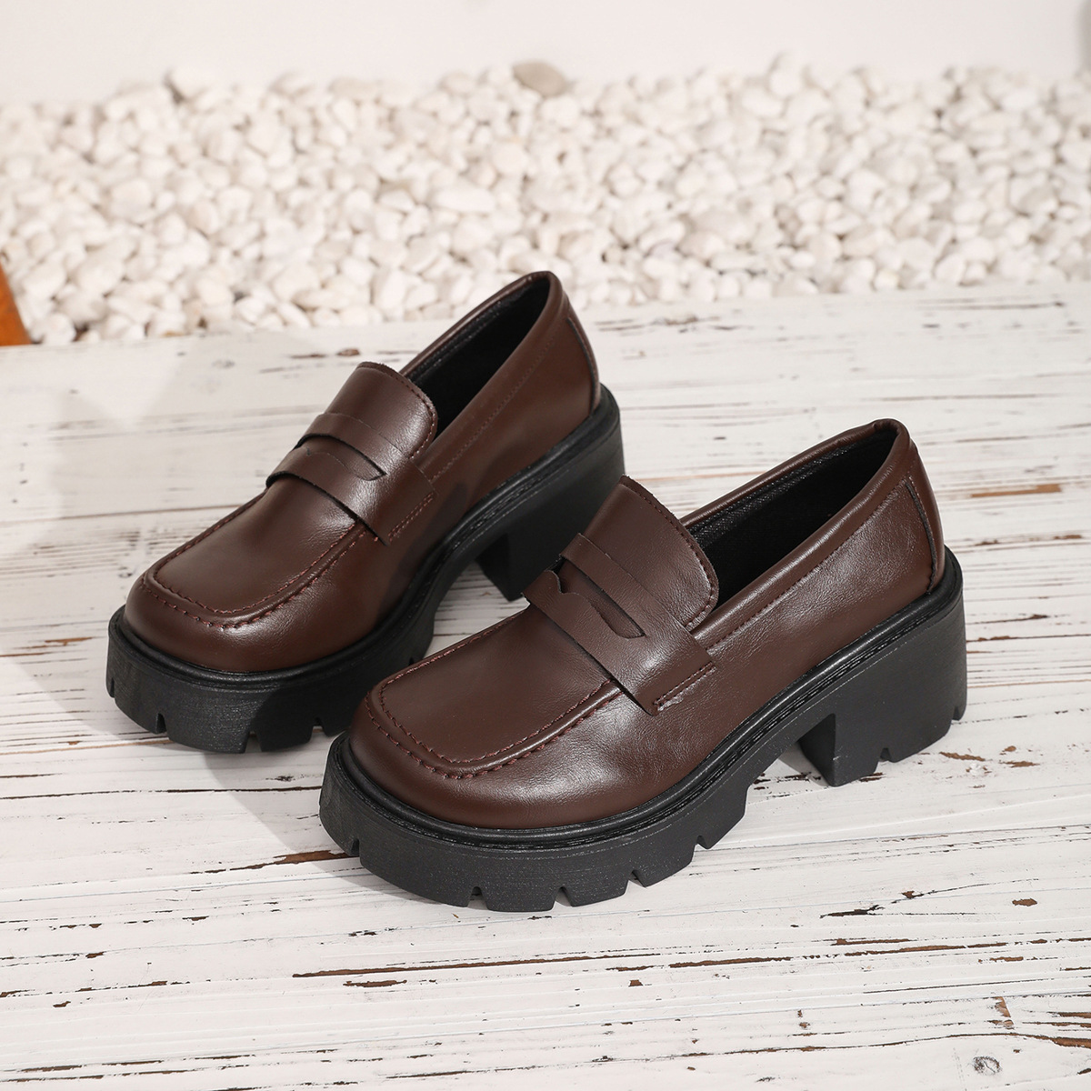Plus Size Slipper mit hohem Absatz, britischer Stil, flache Slipper für Damen, Blockabsatz, Herbst-Neuheit_voghion.com